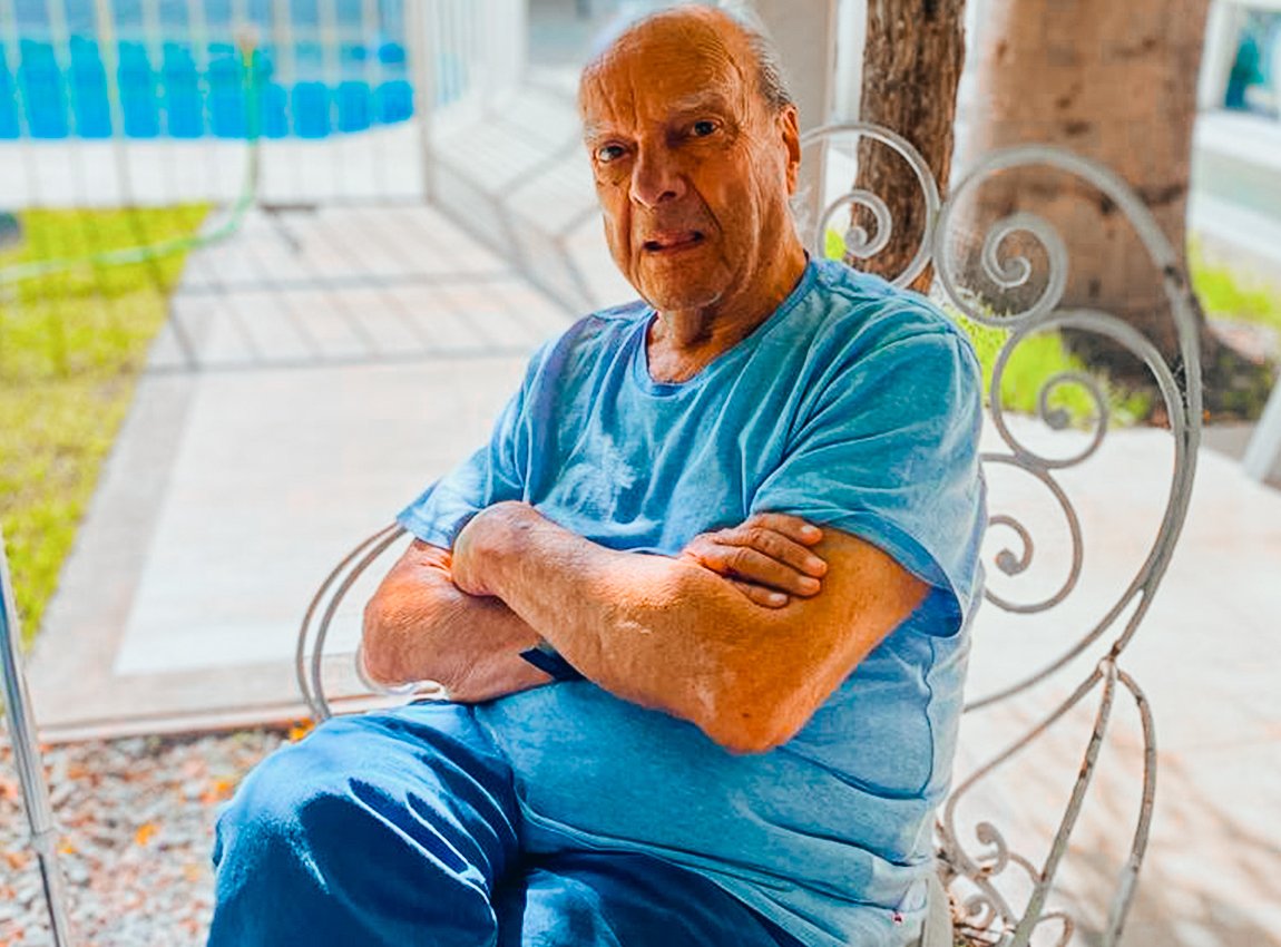 Residente en el jardín